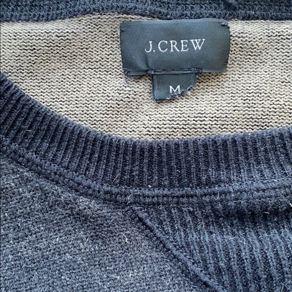 Jcrew essential black sweater - Picture 2 of 2